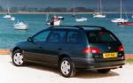 Toyota Avensis Estate 1997 года (UK)